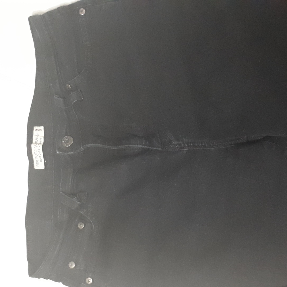 Perfectly Slimming boot cut 512 levis jeans size 12 short - Picture 3 of 5